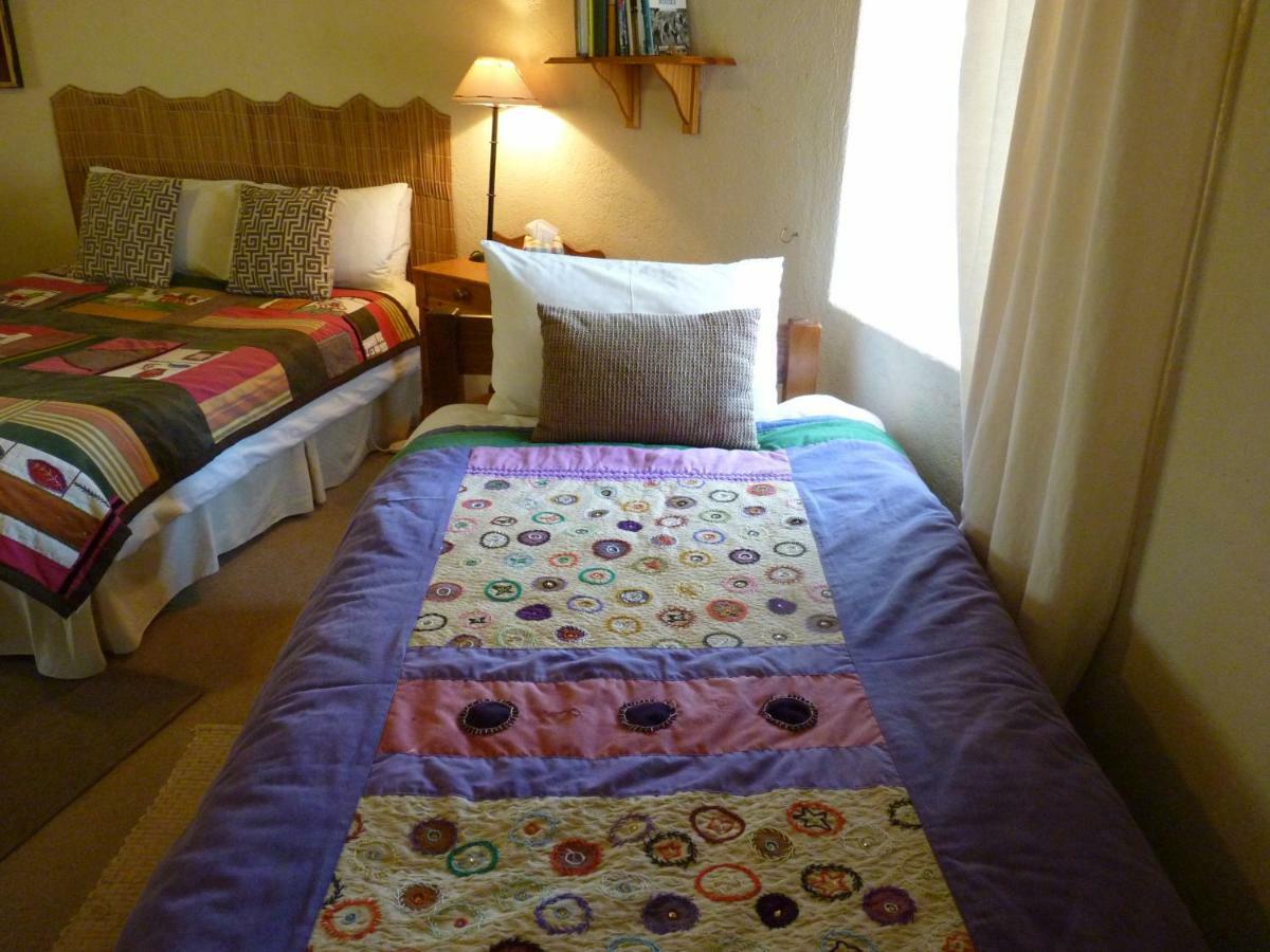 Walkerbouts Inn Rhodes 外观 照片